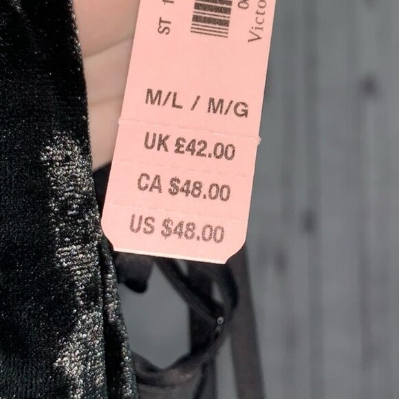 Victoria Secret night gown - Picture 4 of 4